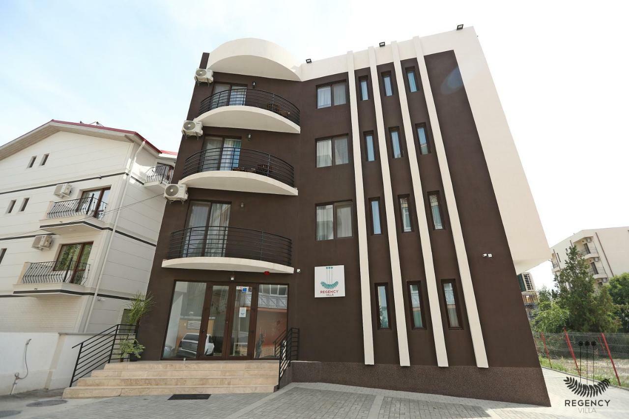Regency Villa 艾福雷诺德 外观 照片